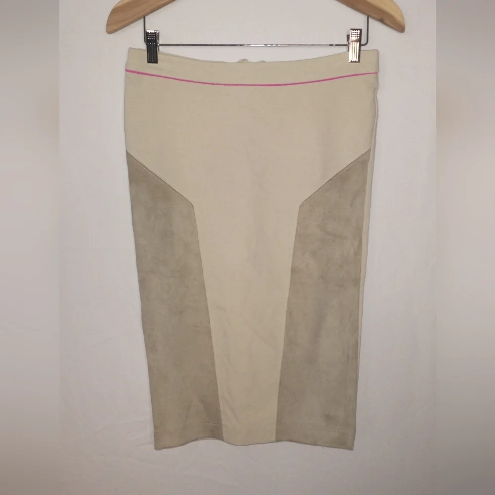 Hale Bob Edgy Ponte Pencil Skirt Suede Panels Size Medium Cream Tan